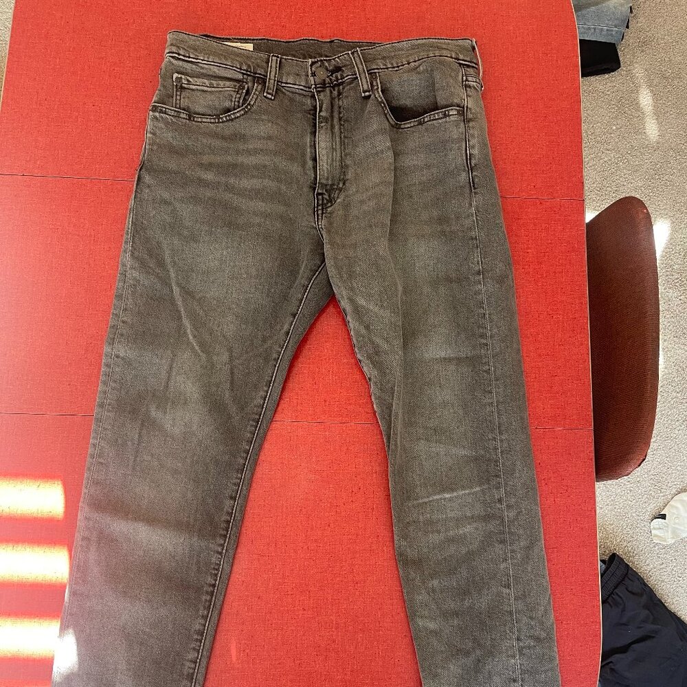 Levi 512 Premium (Never Worn) Grey Jean 32X30
